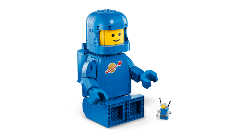 LEGO® Up-Scaled Blue Astronaut Minifigure - 40921